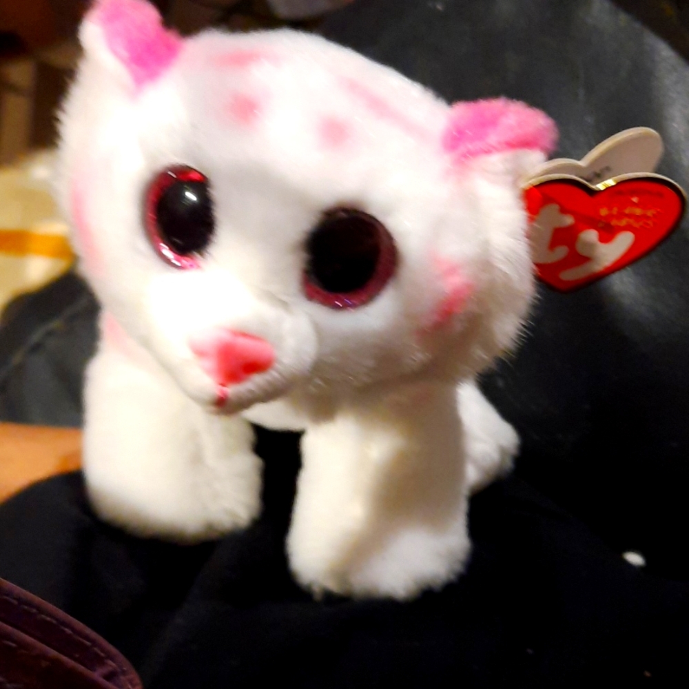 NWT ADORABLE COLLECTIBLE TY TABOR WHITE TIGER PLUSH 8"